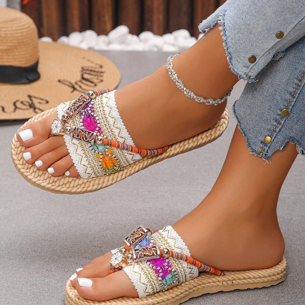 White Bohemian Women's Embroidered Flip Flop Flat Sandals - Picture 2 of 5